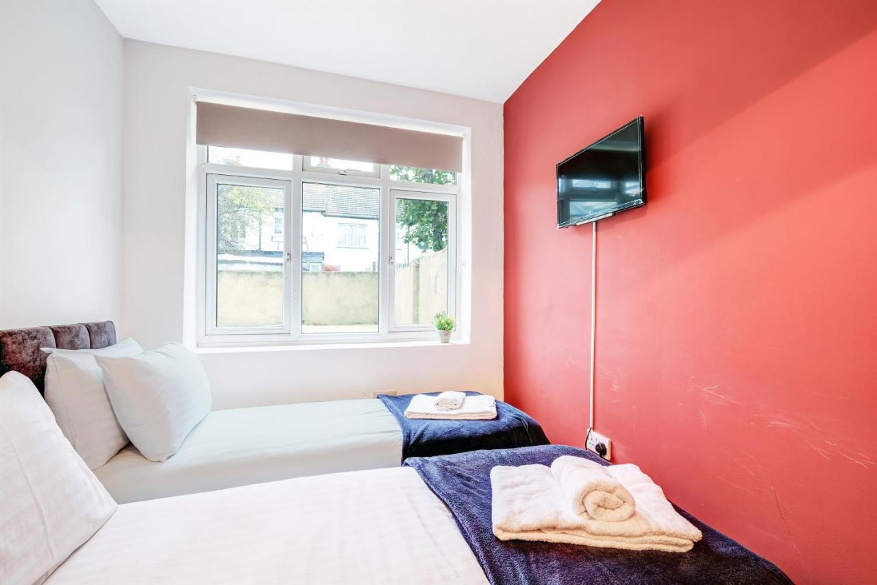 Fernbank Rooms Sudbury Hill, Harrow, Self-Contained Studios With En-Suite Harrow on the Hill Екстер'єр фото