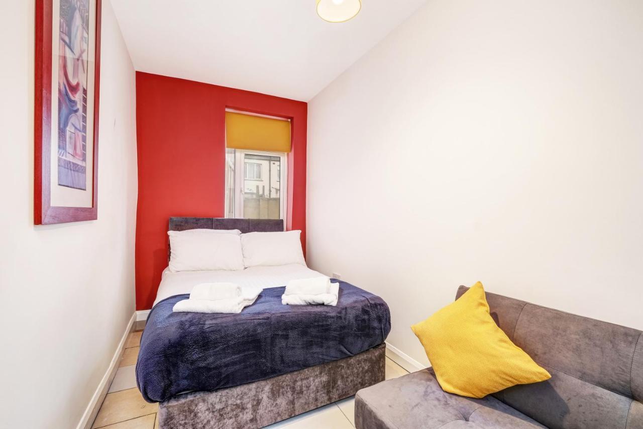 Fernbank Rooms Sudbury Hill, Harrow, Self-Contained Studios With En-Suite Harrow on the Hill Екстер'єр фото