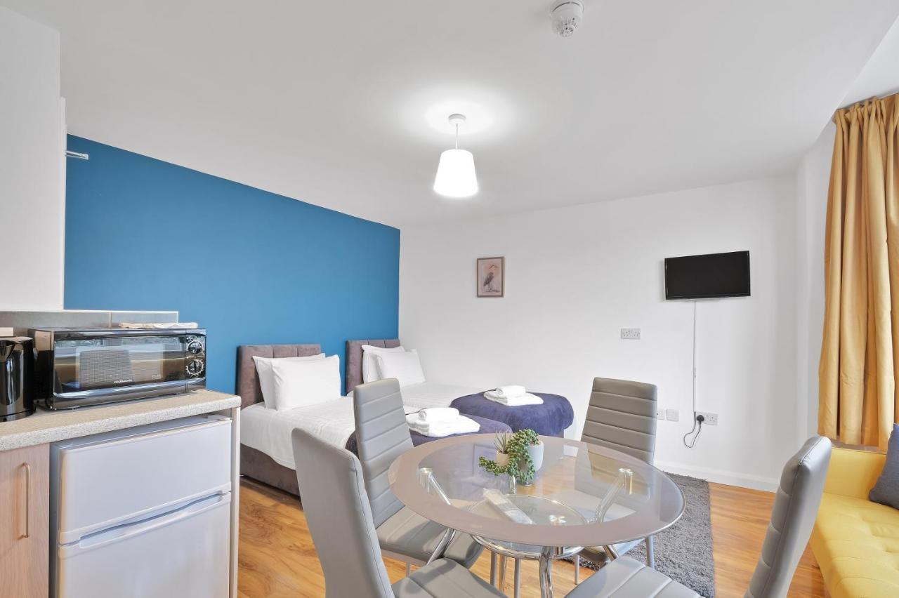 Fernbank Rooms Sudbury Hill, Harrow, Self-Contained Studios With En-Suite Harrow on the Hill Екстер'єр фото